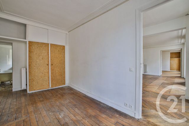 Appartement F6 à vendre - 5 pièces - 121,60 m2 - Paris - 75009 - ILE-DE-FRANCE