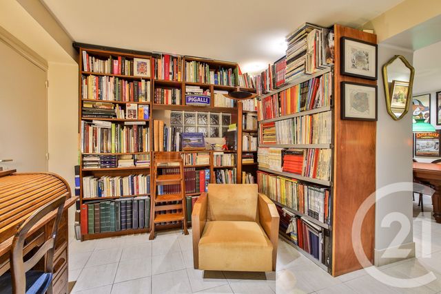 Appartement F5 à vendre - 5 pièces - 157 m2 - Paris - 75009 - ILE-DE-FRANCE