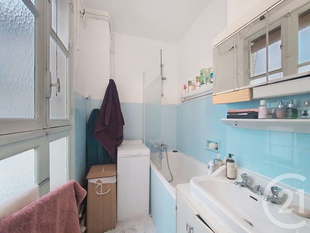 Appartement F3 &agrave; vendre - 2 pi&egrave;ces - 54,33 m2 - Paris - 75009 - ILE-DE-FRANCE