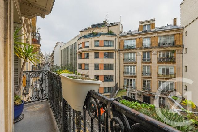 Appartement F4 à vendre - 4 pièces - 99,41 m2 - Paris - 75009 - ILE-DE-FRANCE