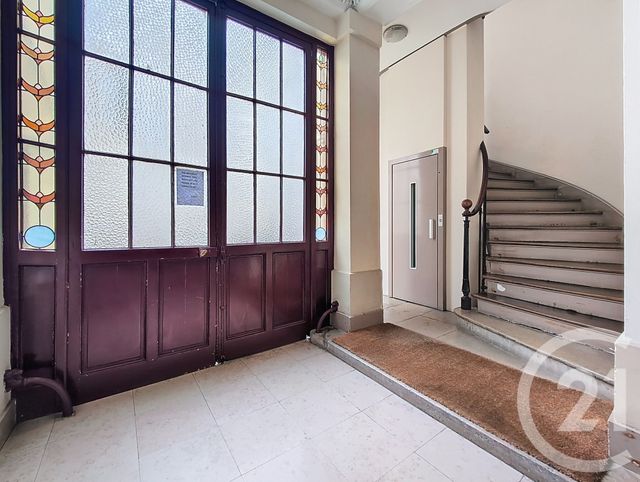 Appartement Studio à vendre - 1 pièce - 13,10 m2 - Paris - 75009 - ILE-DE-FRANCE