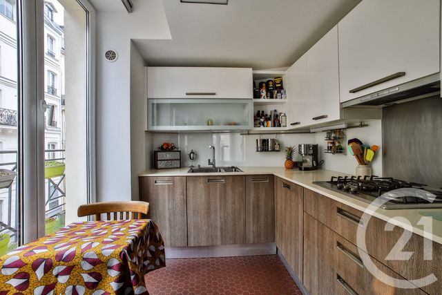 Appartement Duplex &agrave; vendre - 3 pi&egrave;ces - 70,72 m2 - Paris - 75009 - ILE-DE-FRANCE