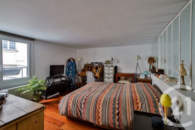 Appartement Duplex &agrave; vendre - 3 pi&egrave;ces - 70,72 m2 - Paris - 75009 - ILE-DE-FRANCE