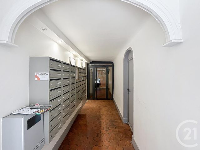 Appartement Studio &agrave; vendre - 1 pi&egrave;ce - 17,16 m2 - Paris - 75009 - ILE-DE-FRANCE