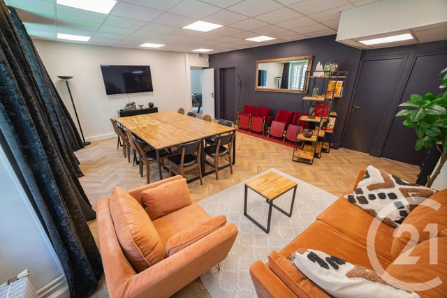 Appartement Autre &agrave; vendre - 19 pi&egrave;ces - 196,53 m2 - Paris - 75009 - ILE-DE-FRANCE