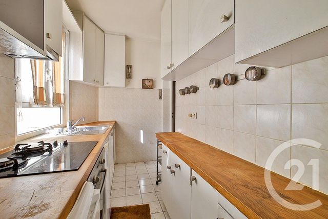Appartement Atelier d'artiste &agrave; vendre - 4 pi&egrave;ces - 119,60 m2 - Paris - 75009 - ILE-DE-FRANCE