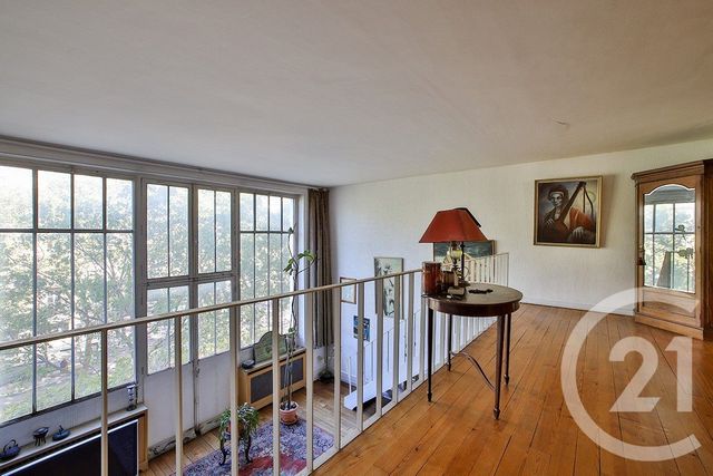 Appartement Atelier d'artiste &agrave; vendre - 4 pi&egrave;ces - 119,60 m2 - Paris - 75009 - ILE-DE-FRANCE