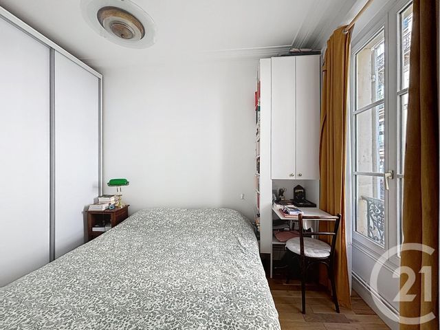 Appartement T4 &agrave; vendre - 5 pi&egrave;ces - 62,05 m2 - Paris - 75009 - ILE-DE-FRANCE