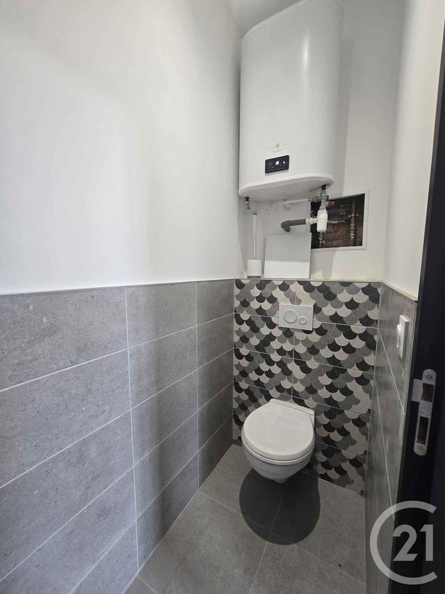 Appartement F2 &agrave; louer - 2 pi&egrave;ces - 39 m2 - Rieumes - 31 - MIDI-PYRENEES