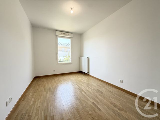 Appartement F4 &agrave; vendre - 4 pi&egrave;ces - 84,39 m2 - St Germain En Laye - 78 - ILE-DE-FRANCE