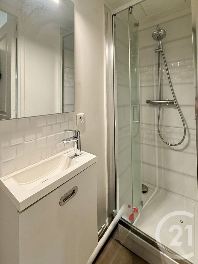 Appartement Chambre &agrave; vendre - 1 pi&egrave;ce - 11,25 m2 - St Germain En Laye - 78 - ILE-DE-FRANCE