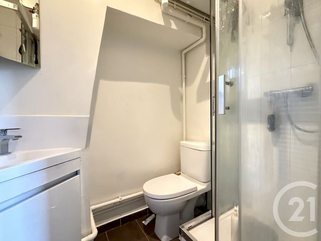 Appartement Studio &agrave; vendre - 1 pi&egrave;ce - 27,20 m2 - St Germain En Laye - 78 - ILE-DE-FRANCE