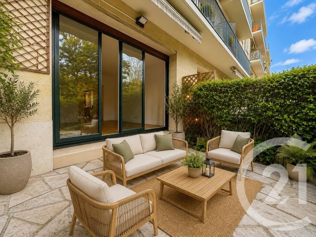 Appartement F4 &agrave; vendre - 4 pi&egrave;ces - 90,59 m2 - St Germain En Laye - 78 - ILE-DE-FRANCE