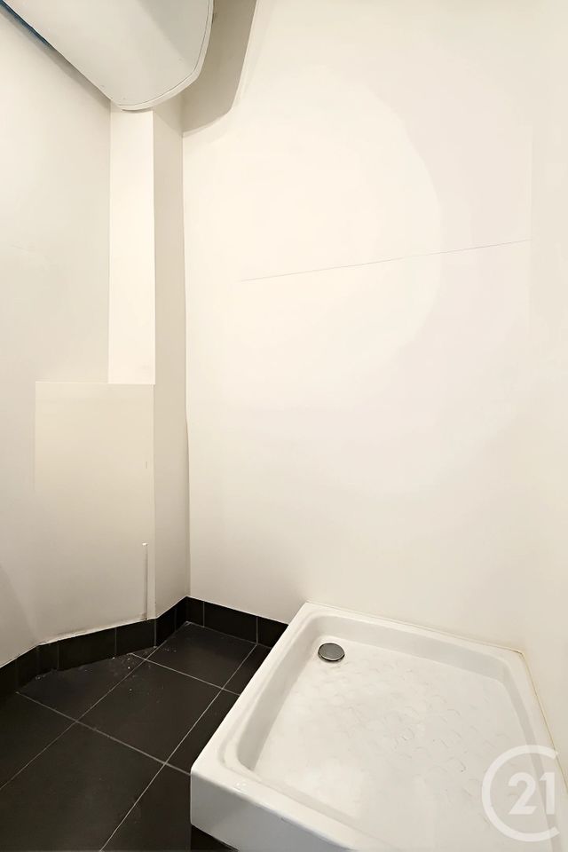 Appartement Studette &agrave; vendre - 1 pi&egrave;ce - 12,17 m2 - St Germain En Laye - 78 - ILE-DE-FRANCE