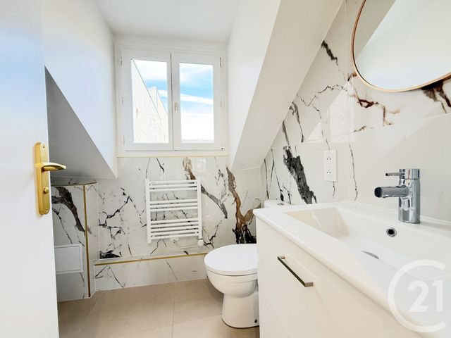 Appartement Studio &agrave; vendre - 1 pi&egrave;ce - 20,47 m2 - St Germain En Laye - 78 - ILE-DE-FRANCE