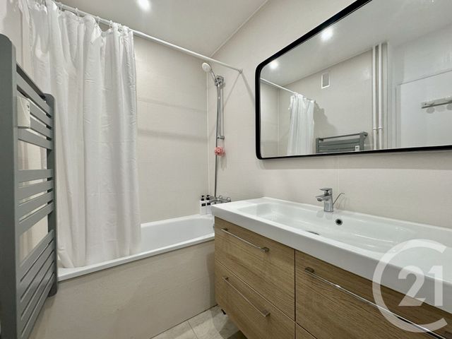 Appartement F3 bis à vendre - 4 pièces - 77,04 m2 - St Germain En Laye - 78 - ILE-DE-FRANCE