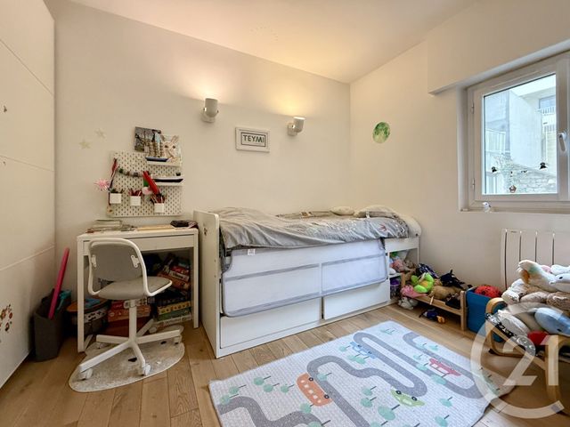 Appartement F4 &agrave; vendre - 4 pi&egrave;ces - 74,03 m2 - St Germain En Laye - 78 - ILE-DE-FRANCE