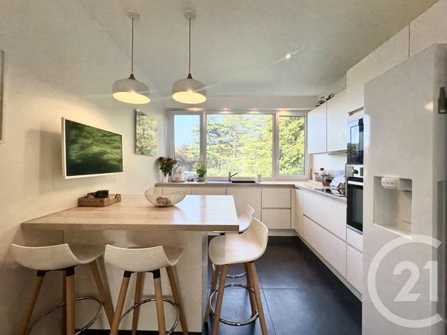 Appartement F6 à vendre - 6 pièces - 128 m2 - Noisy Le Roi - 78 - ILE-DE-FRANCE