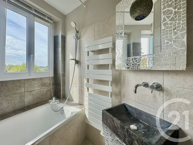 Appartement F4 à vendre - 4 pièces - 77,51 m2 - St Germain En Laye - 78 - ILE-DE-FRANCE