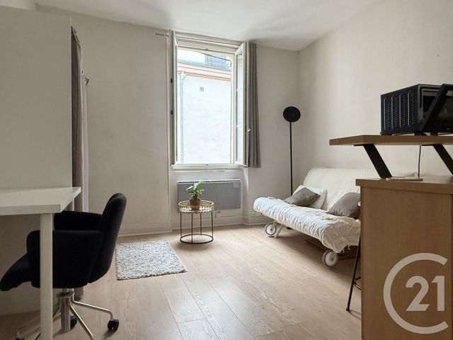 Appartement Studio &agrave; louer - 1 pi&egrave;ce - 19,52 m2 - St Germain En Laye - 78 - ILE-DE-FRANCE