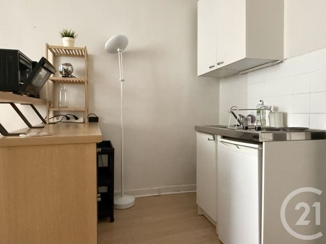 Appartement Studio &agrave; louer - 1 pi&egrave;ce - 19,52 m2 - St Germain En Laye - 78 - ILE-DE-FRANCE