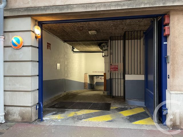 Parking &agrave; louer - 10 m2 - St Germain En Laye - 78 - ILE-DE-FRANCE