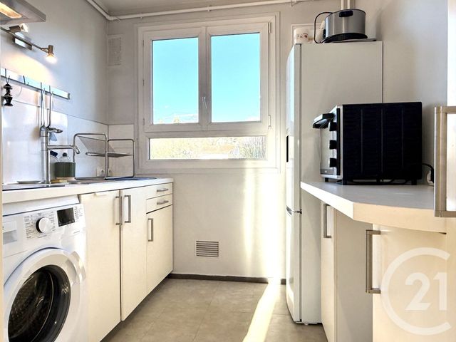 Appartement F4 &agrave; louer - 4 pi&egrave;ces - 64,38 m2 - St Germain En Laye - 78 - ILE-DE-FRANCE
