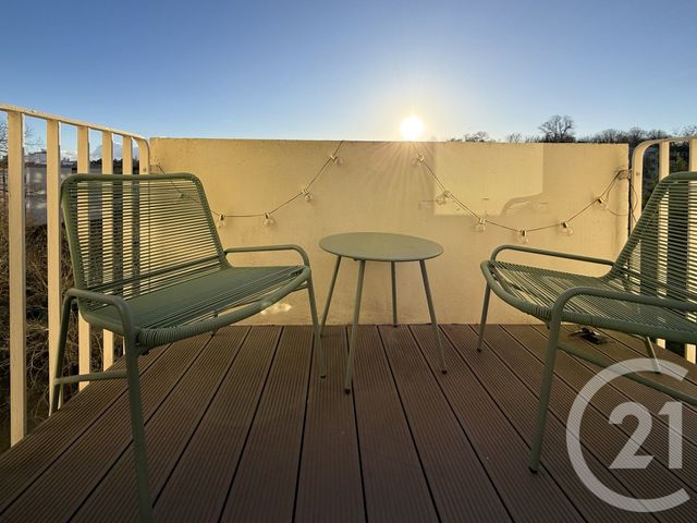 Appartement F4 &agrave; louer - 4 pi&egrave;ces - 64,38 m2 - St Germain En Laye - 78 - ILE-DE-FRANCE