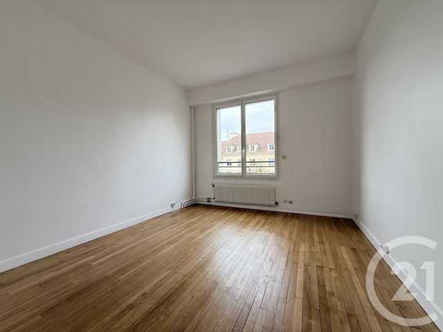 Appartement F4 &agrave; vendre - 4 pi&egrave;ces - 90,59 m2 - St Germain En Laye - 78 - ILE-DE-FRANCE