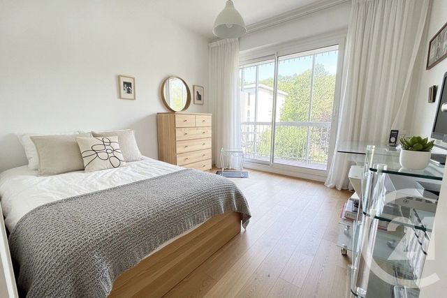 Appartement &agrave; vendre - 3 pi&egrave;ces - 71,48 m2 - St Germain En Laye - 78 - ILE-DE-FRANCE
