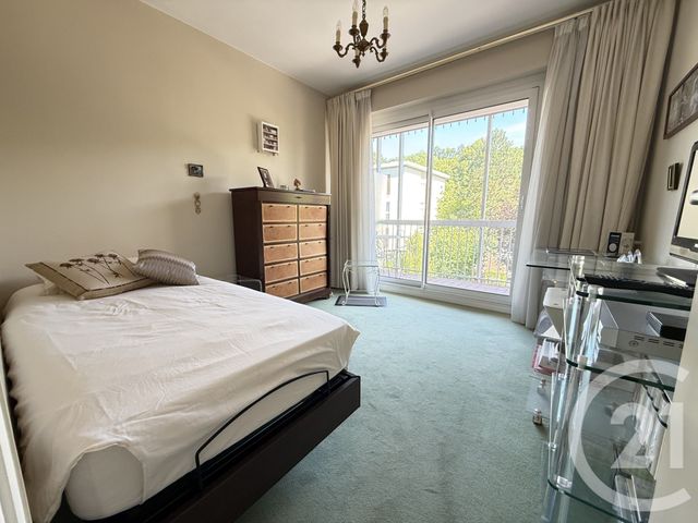 Appartement &agrave; vendre - 3 pi&egrave;ces - 71,48 m2 - St Germain En Laye - 78 - ILE-DE-FRANCE