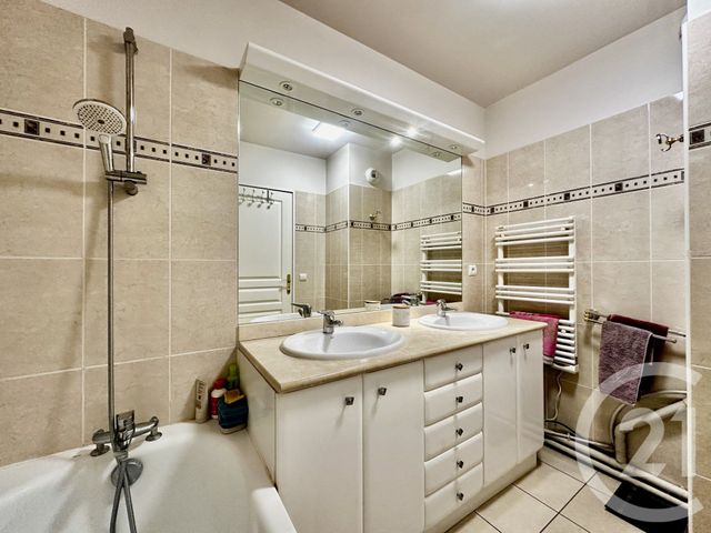 Appartement F3 &agrave; vendre - 3 pi&egrave;ces - 68,58 m2 - St Germain En Laye - 78 - ILE-DE-FRANCE