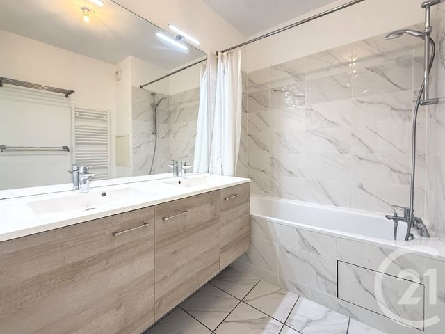 Appartement F3 &agrave; vendre - 3 pi&egrave;ces - 60,97 m2 - Carrieres Sous Poissy - 78 - ILE-DE-FRANCE