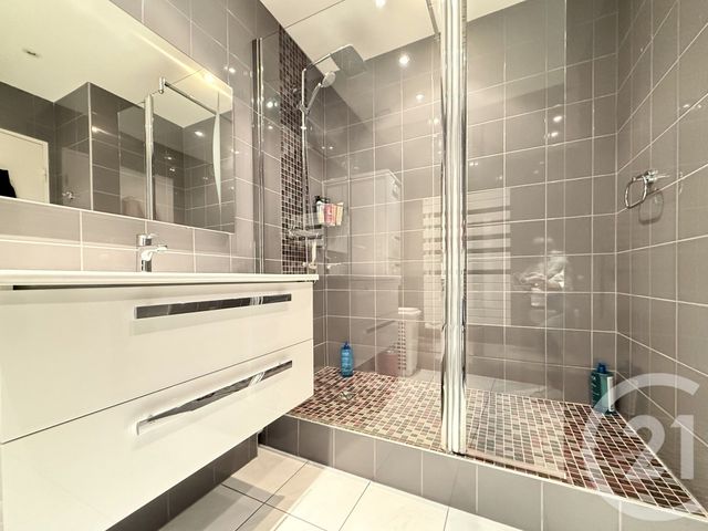 Appartement F5 &agrave; vendre - 5 pi&egrave;ces - 111,60 m2 - St Germain En Laye - 78 - ILE-DE-FRANCE