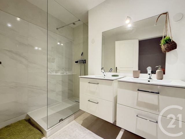 Appartement F4 &agrave; vendre - 4 pi&egrave;ces - 77 m2 - St Germain En Laye - 78 - ILE-DE-FRANCE