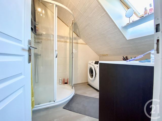 Appartement T4 à vendre - 4 pièces - 86,23 m2 - Belley - 01 - RHONE-ALPES