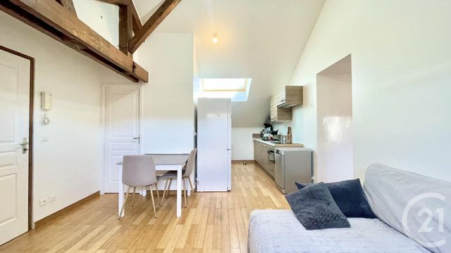 Appartement T3 à vendre - 3 pièces - 40,07 m2 - Belley - 01 - RHONE-ALPES