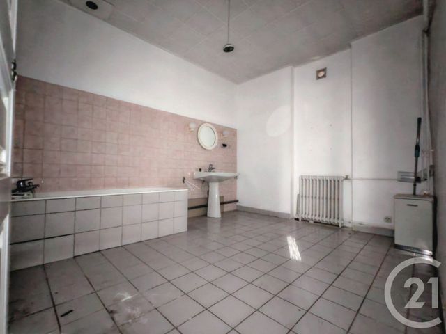 Appartement T4 &agrave; vendre - 4 pi&egrave;ces - 150,12 m2 - Belley - 01 - RHONE-ALPES