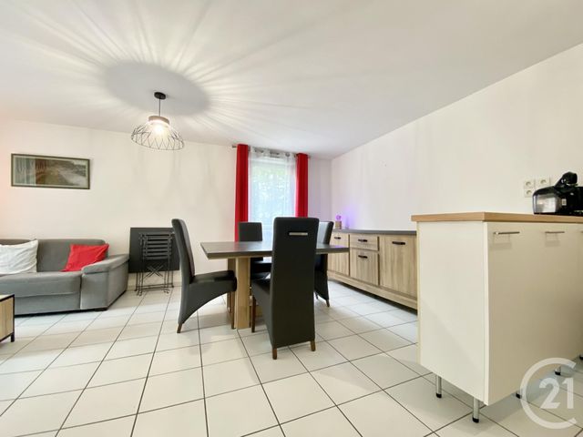 Appartement T3 à louer - 3 pièces - 52,80 m2 - Belley - 01 - RHONE-ALPES