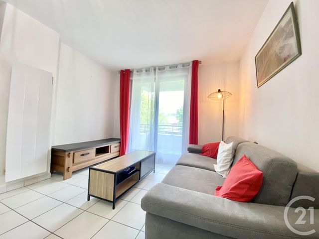 Appartement T3 à louer - 3 pièces - 52,80 m2 - Belley - 01 - RHONE-ALPES