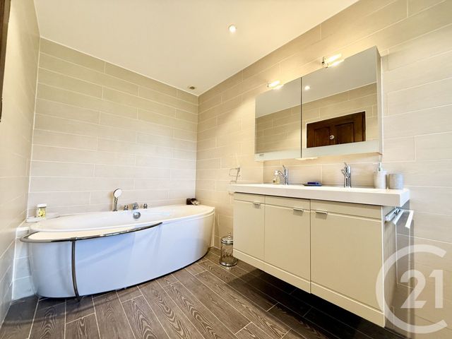Maison &agrave; vendre - 7 pi&egrave;ces - 343,69 m2 - Novalaise - 73 - RHONE-ALPES