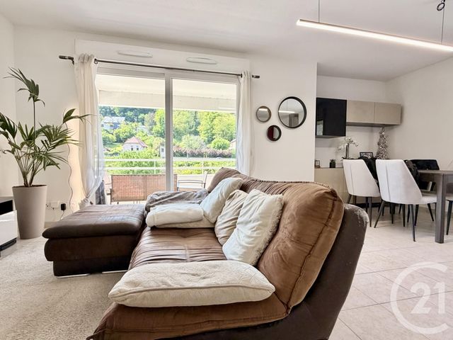 Appartement T3 &agrave; louer - 3 pi&egrave;ces - 63,17 m2 - Belley - 01 - RHONE-ALPES
