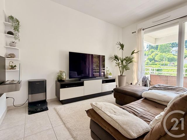 Appartement T3 &agrave; louer - 3 pi&egrave;ces - 63,17 m2 - Belley - 01 - RHONE-ALPES