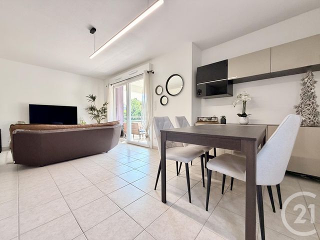 Appartement T3 &agrave; louer - 3 pi&egrave;ces - 63,17 m2 - Belley - 01 - RHONE-ALPES