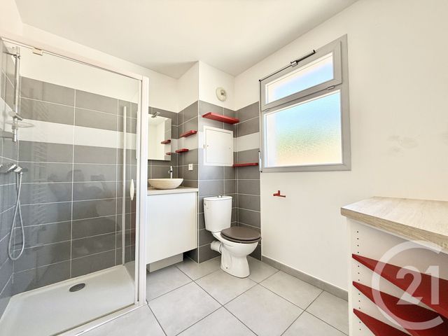 Appartement T3 &agrave; vendre - 3 pi&egrave;ces - 70,62 m2 - Le Pont De Beauvoisin - 38 - RHONE-ALPES