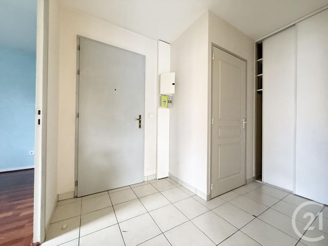 Appartement T2 &agrave; louer - 2 pi&egrave;ces - 51,27 m2 - Aix Les Bains - 73 - RHONE-ALPES