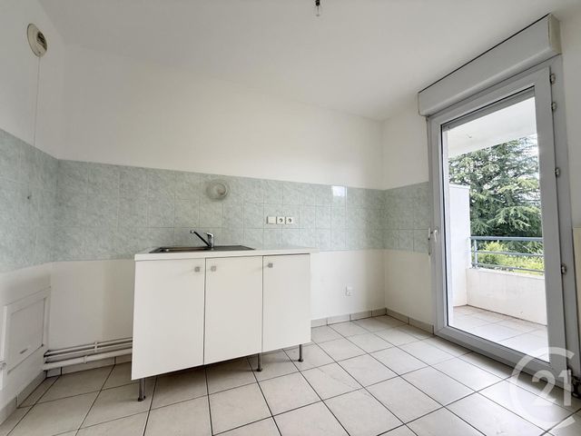 Appartement T2 &agrave; louer - 2 pi&egrave;ces - 51,27 m2 - Aix Les Bains - 73 - RHONE-ALPES