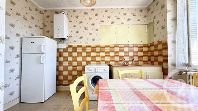 Appartement T3 &agrave; vendre - 3 pi&egrave;ces - 59,16 m2 - Belley - 01 - RHONE-ALPES