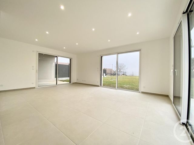 Maison &agrave; louer - 4 pi&egrave;ces - 94,23 m2 - Parves Et Nattages - 01 - RHONE-ALPES