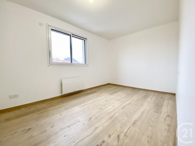 Maison &agrave; louer - 4 pi&egrave;ces - 94,23 m2 - Parves Et Nattages - 01 - RHONE-ALPES